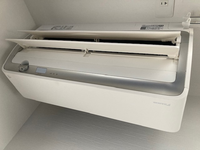 image0-2025-11-18T142059.426